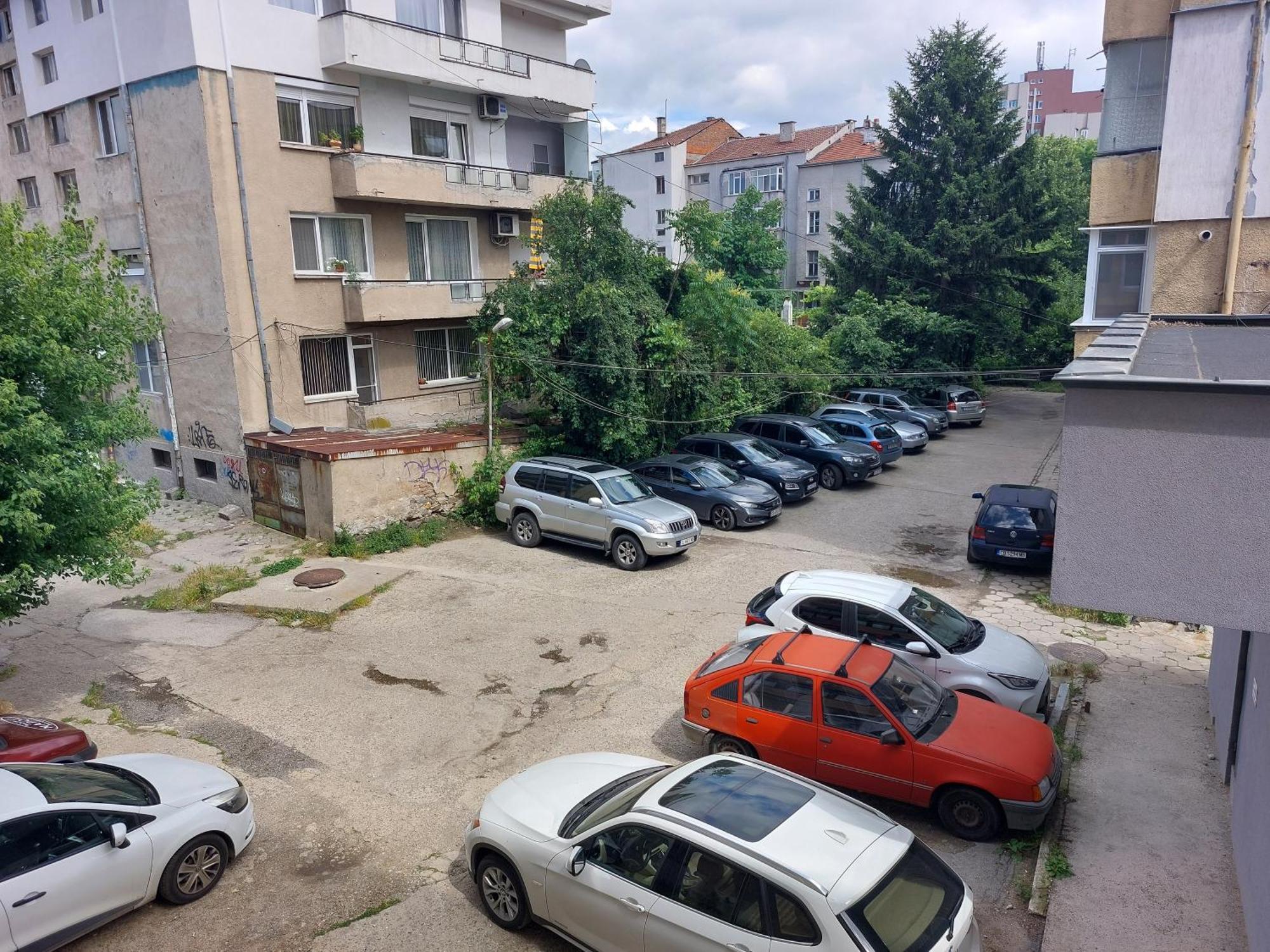 3 Rooms Apartment, Top Center, 1St Floor, Aubg, Free Parking, Pc I5 Ssd, 3 Led Tvs 200 Channels, Wifi, Terrace, Easy-Late Check-In, Stay Before Greece بلاغويفغراد المظهر الخارجي الصورة